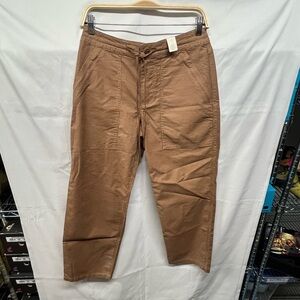 *NWT* Women’s Roark Layover Pant - Size 27 - Tan